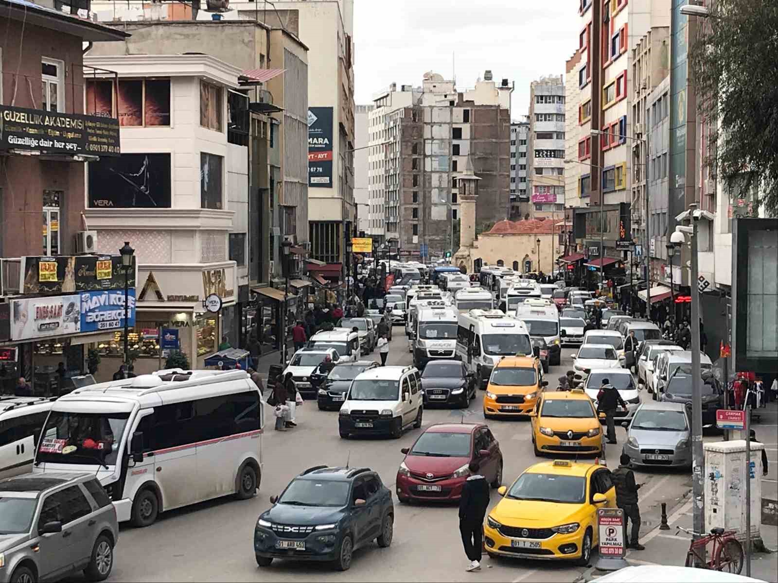 Adana’da 843 bin 374 bin araç bulunuyor