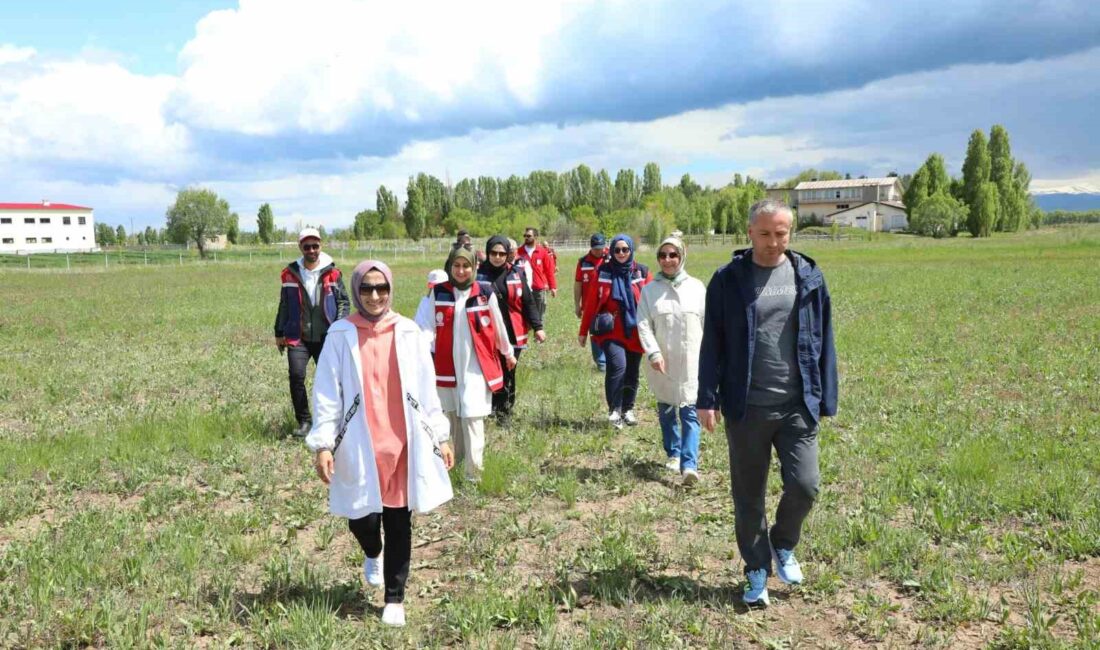 19 MAYISATATÜRK'Ü ANMA,GENÇLİK VE