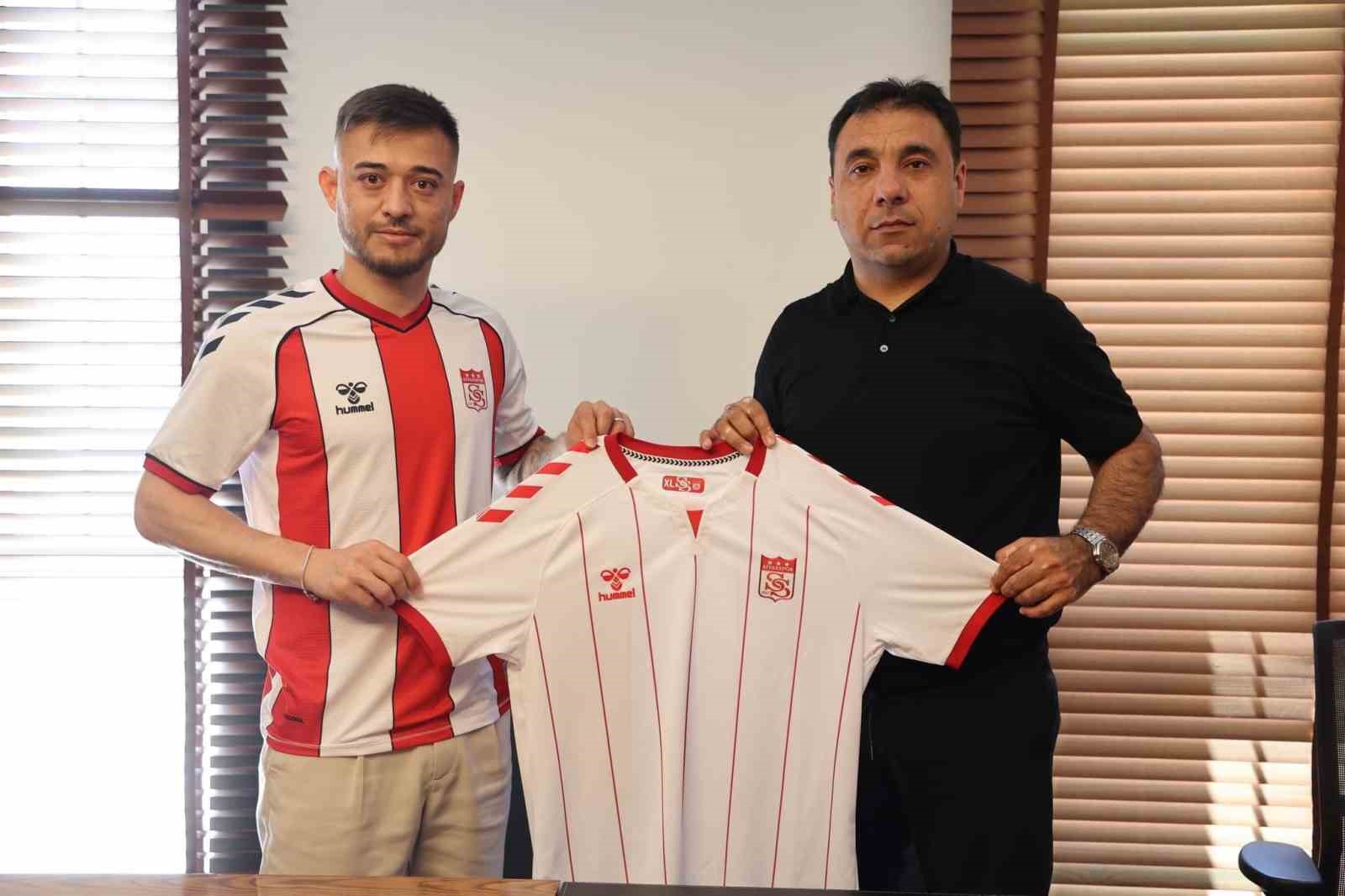 Alaaddin Okumuş 2 yıl daha Sivasspor’da