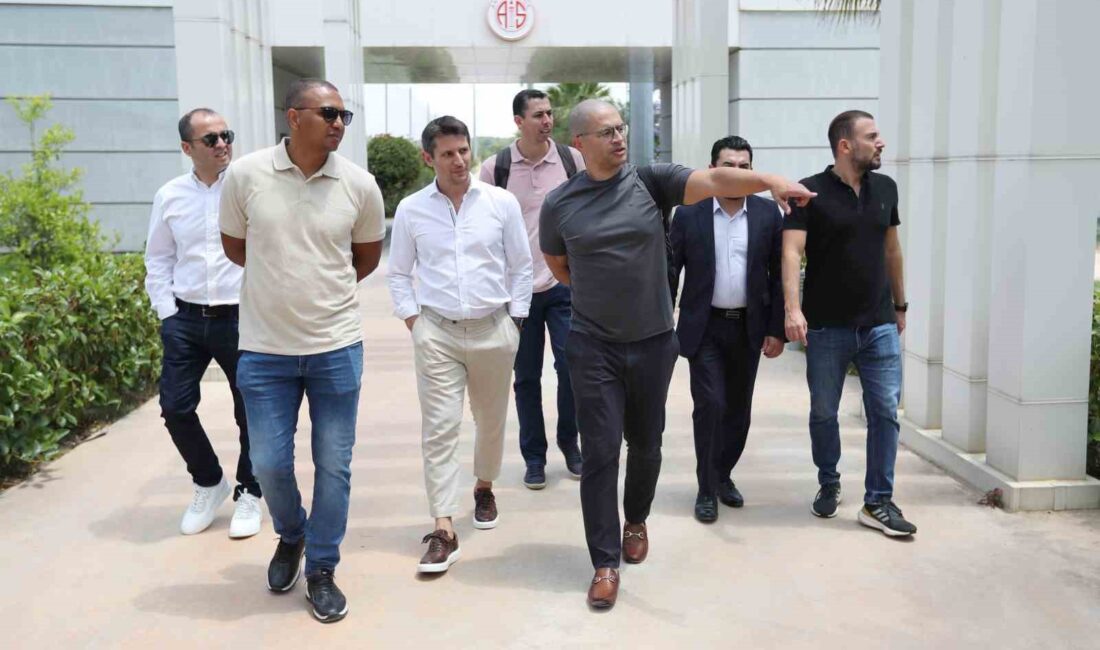 ANTALYASPOR’UN TEKNİK DİREKTÖRLÜĞÜ KONUSUNDA