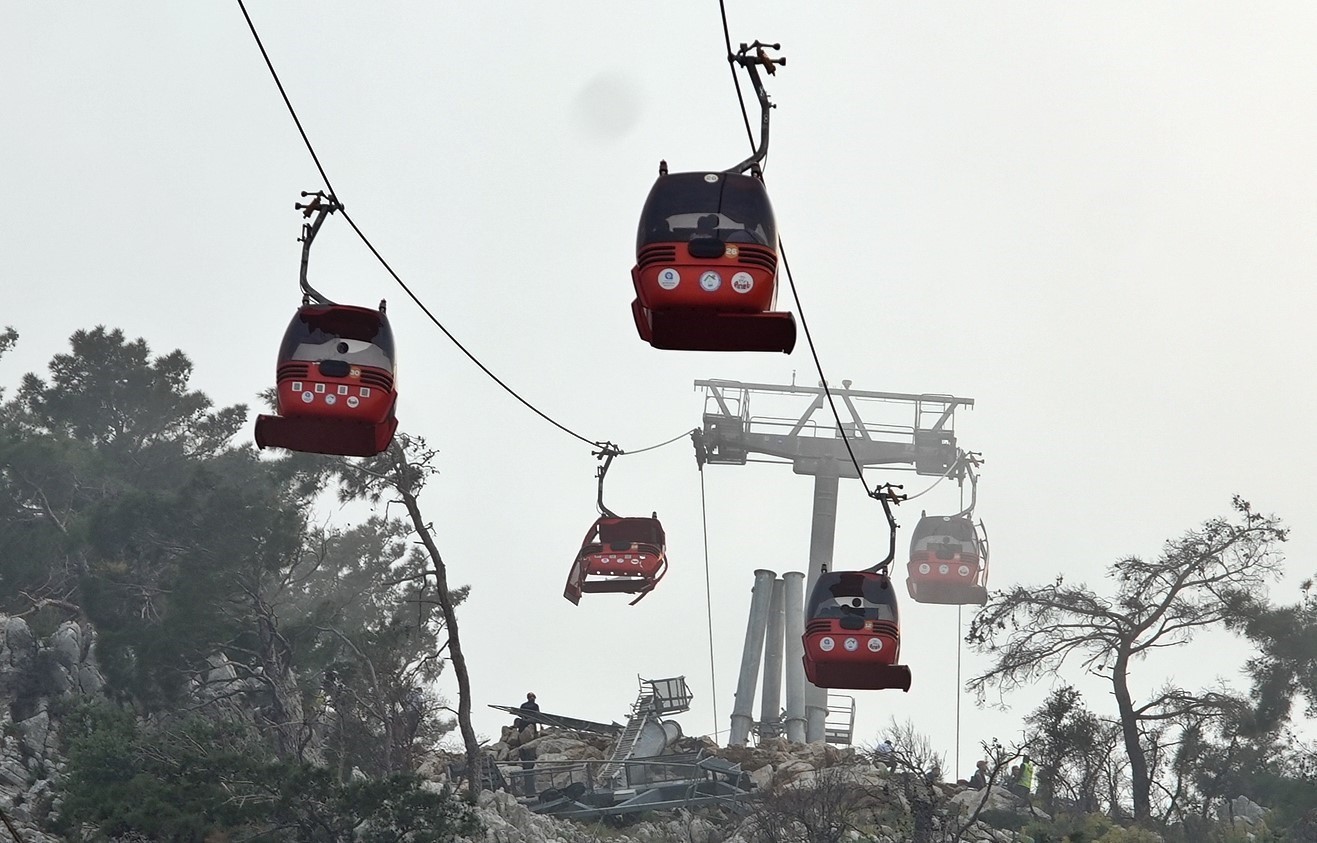 Antalya’daki teleferik kazası soruşturmasına 19 kişi daha eklendi