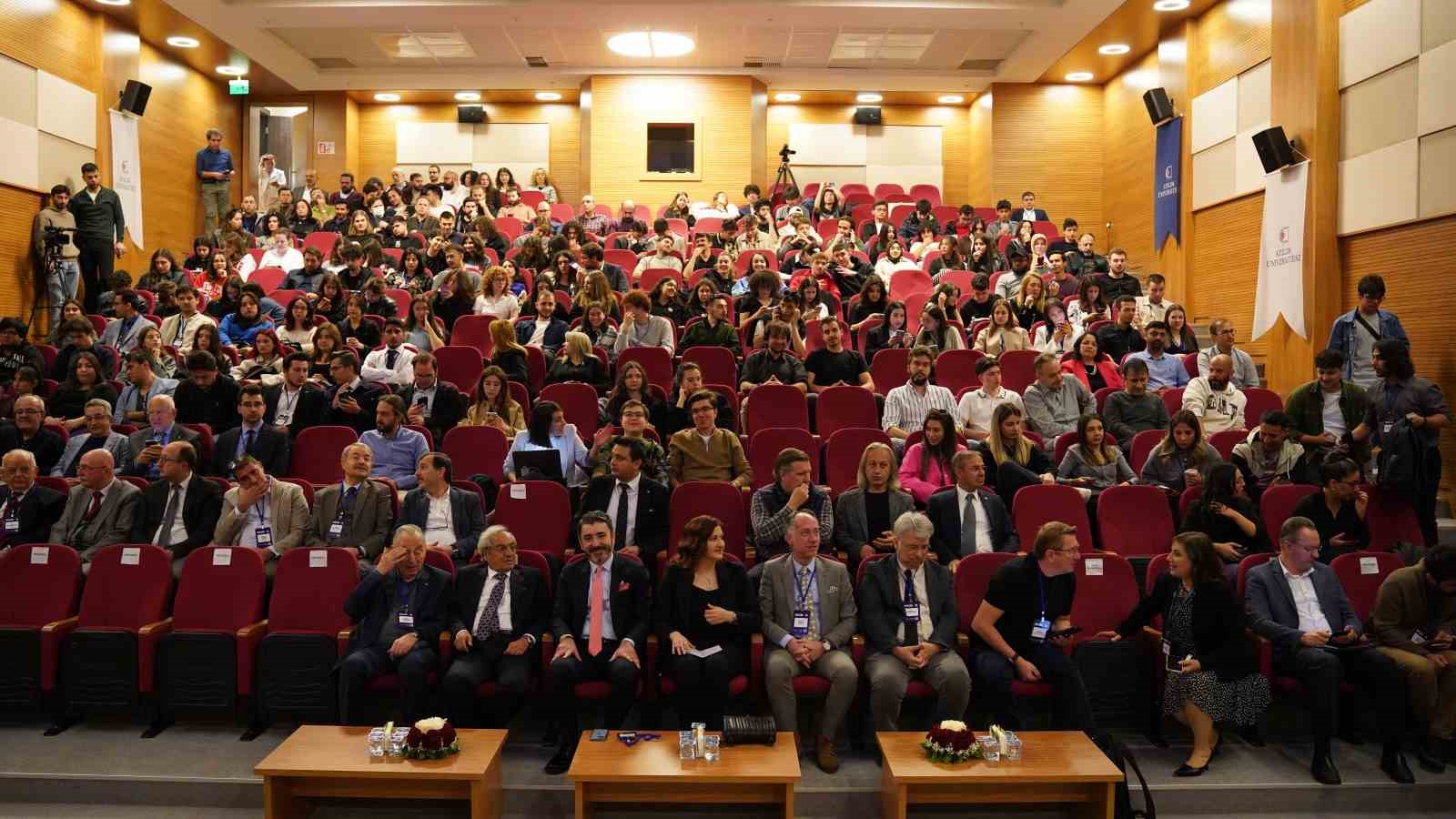 ATILIM ÜNİVERSİTESİ MÜHENDİSLİK BİLİMLERİ VE ARAŞTIRMALARI ÖĞRENCİ KONGRESİ (MÜBAK) KONFERANSINDA