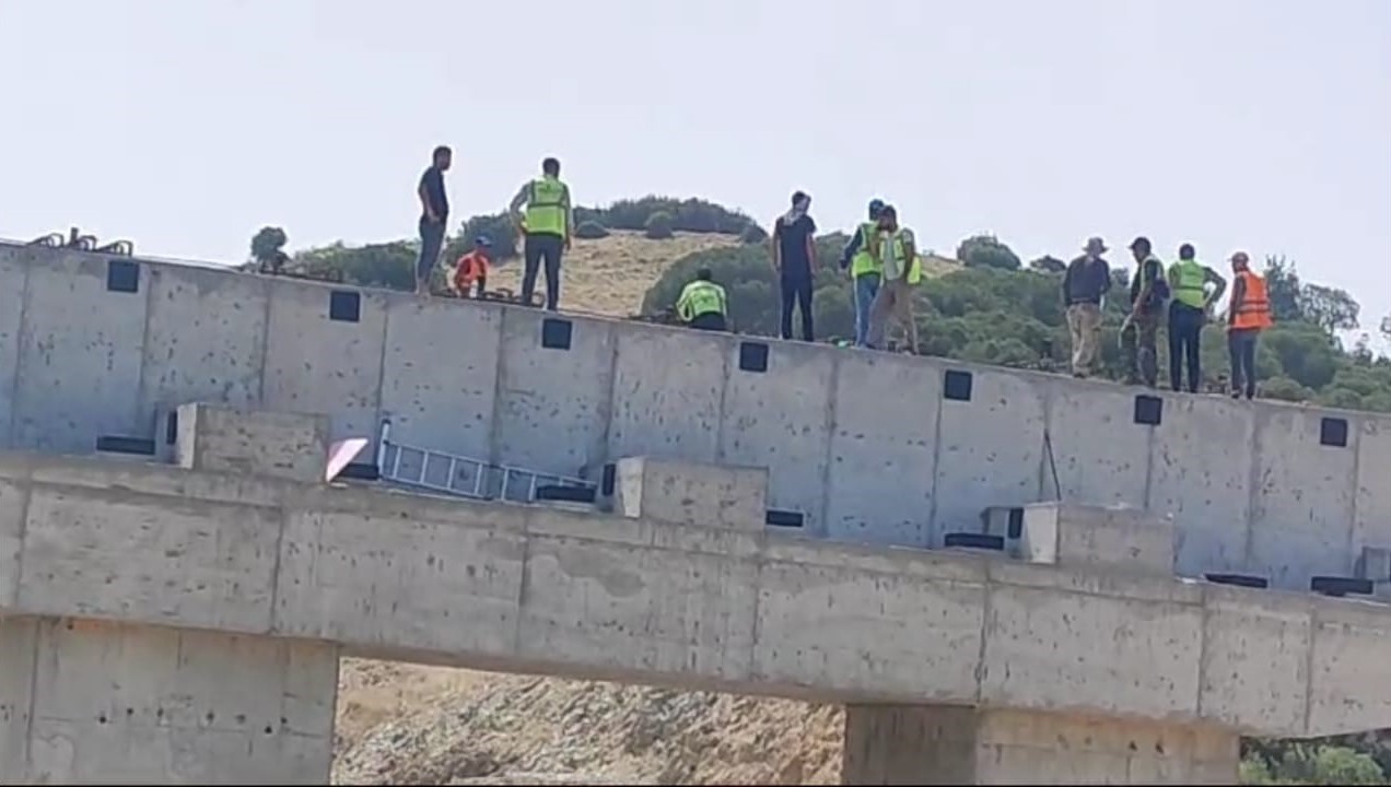 Aydın-Denizli Otoyolu’nda çalışan işçiler yine eyleme başladı