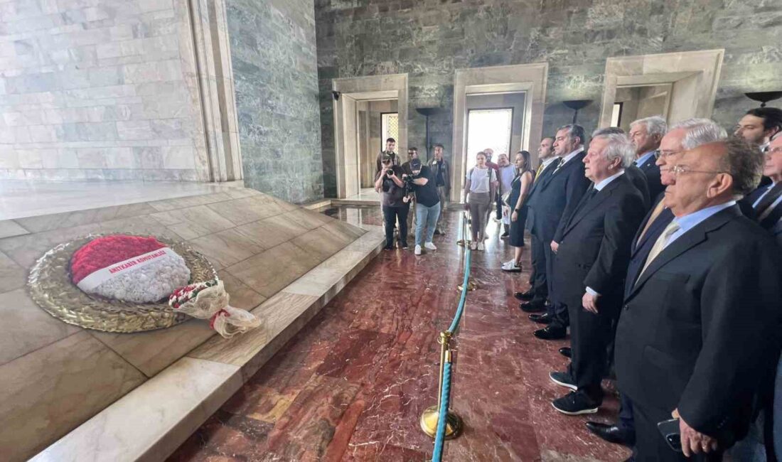 FENERBAHÇE BAŞKAN ADAYI AZİZ YILDIRIM, SEÇİM ÇALIŞMALARI İÇİN BULUNDUĞU ANKARA'DA