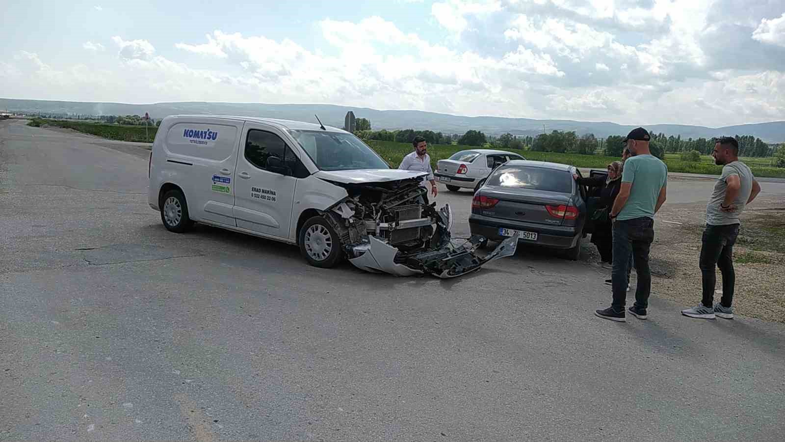 Çorum’da iki ayrı kaza: 4 yaralı