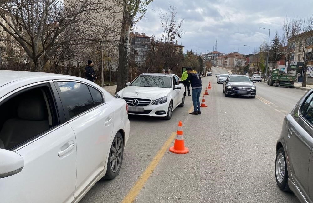 ÇORUM’DA POLİS EKİPLERİNCE GERÇEKLEŞTİRİLEN