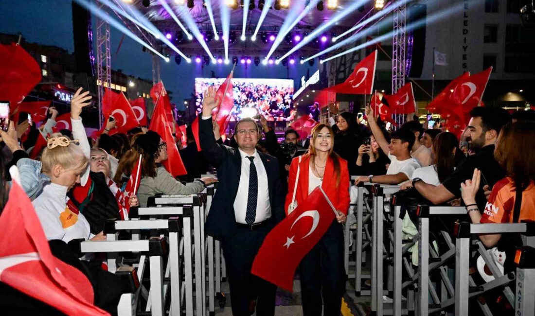 GAZİOSMANPAŞA’DA 19 MAYIS ATATÜRK’Ü