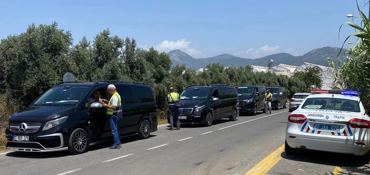 Gazipaşa’da korsan taşımacılık denetlendi