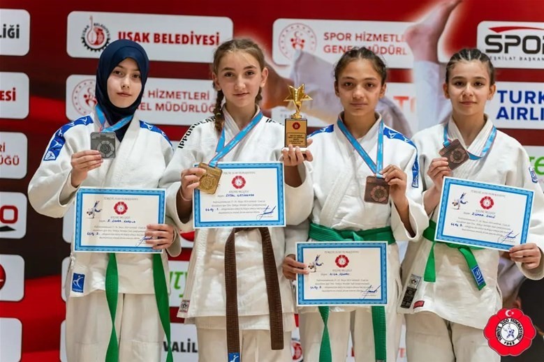 JUDO SPOR TOTO MİNİKLER