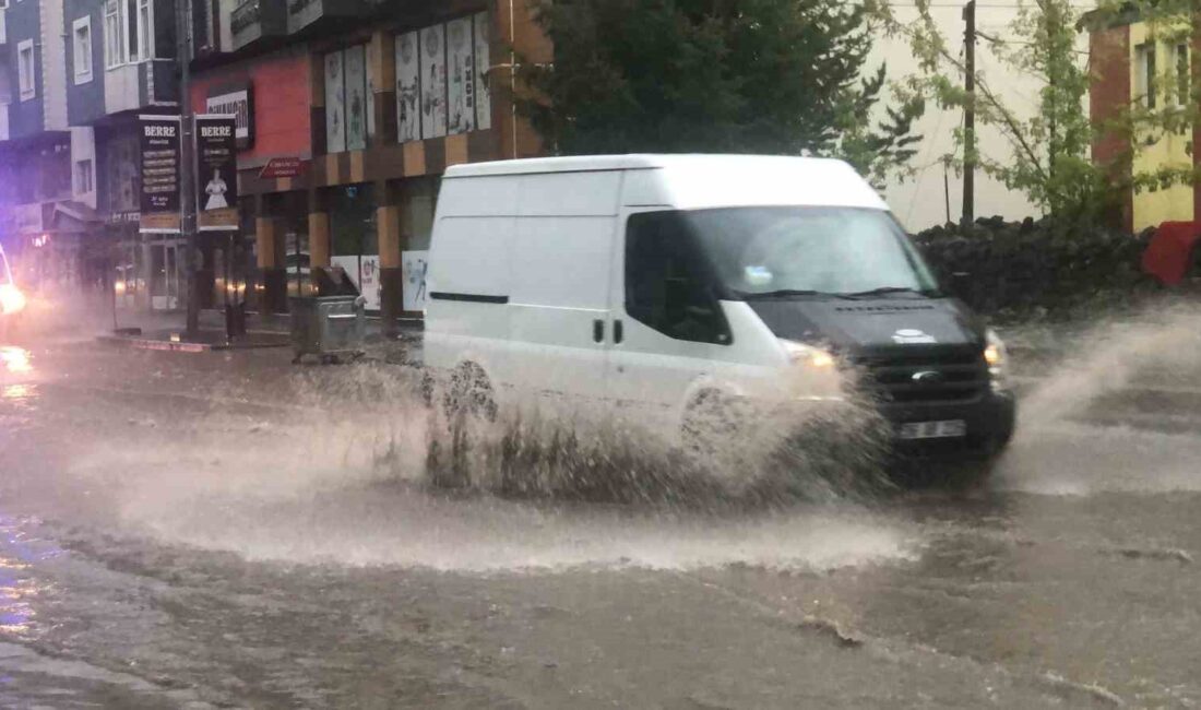 KARS’TA SAĞANAK YAĞMUR KISA