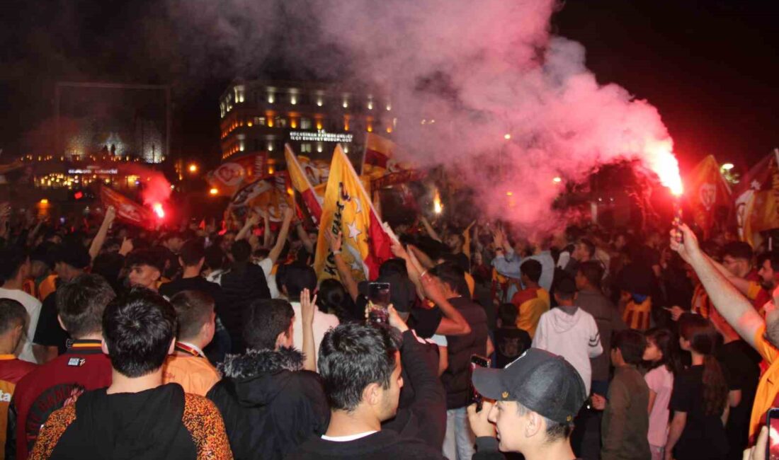 KAYSERİLİLER; GALATASARAY'IN ŞAMPİYONLUĞUNU DAVUL