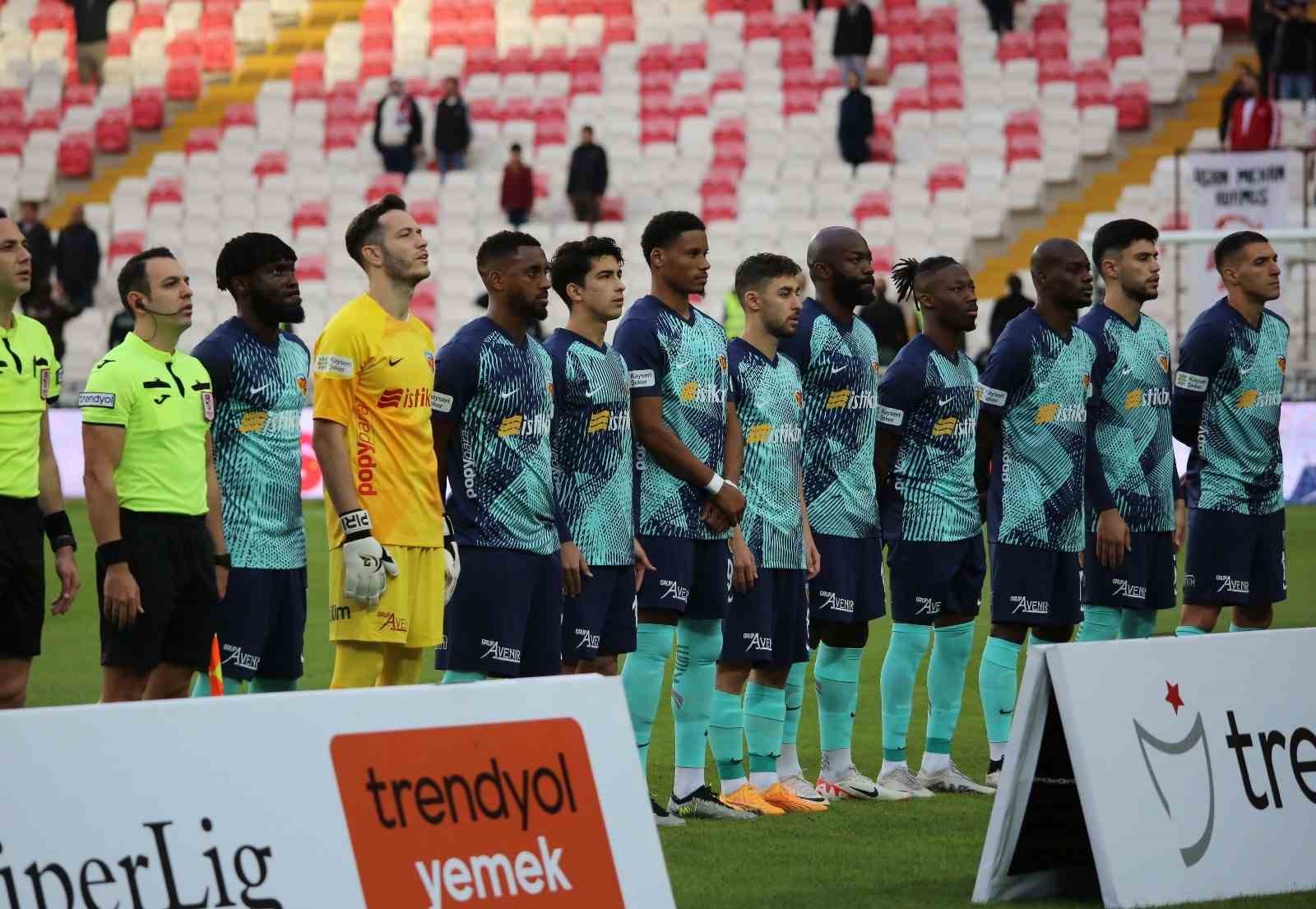 Kayserispor sezonu mağlubiyetle kapattı