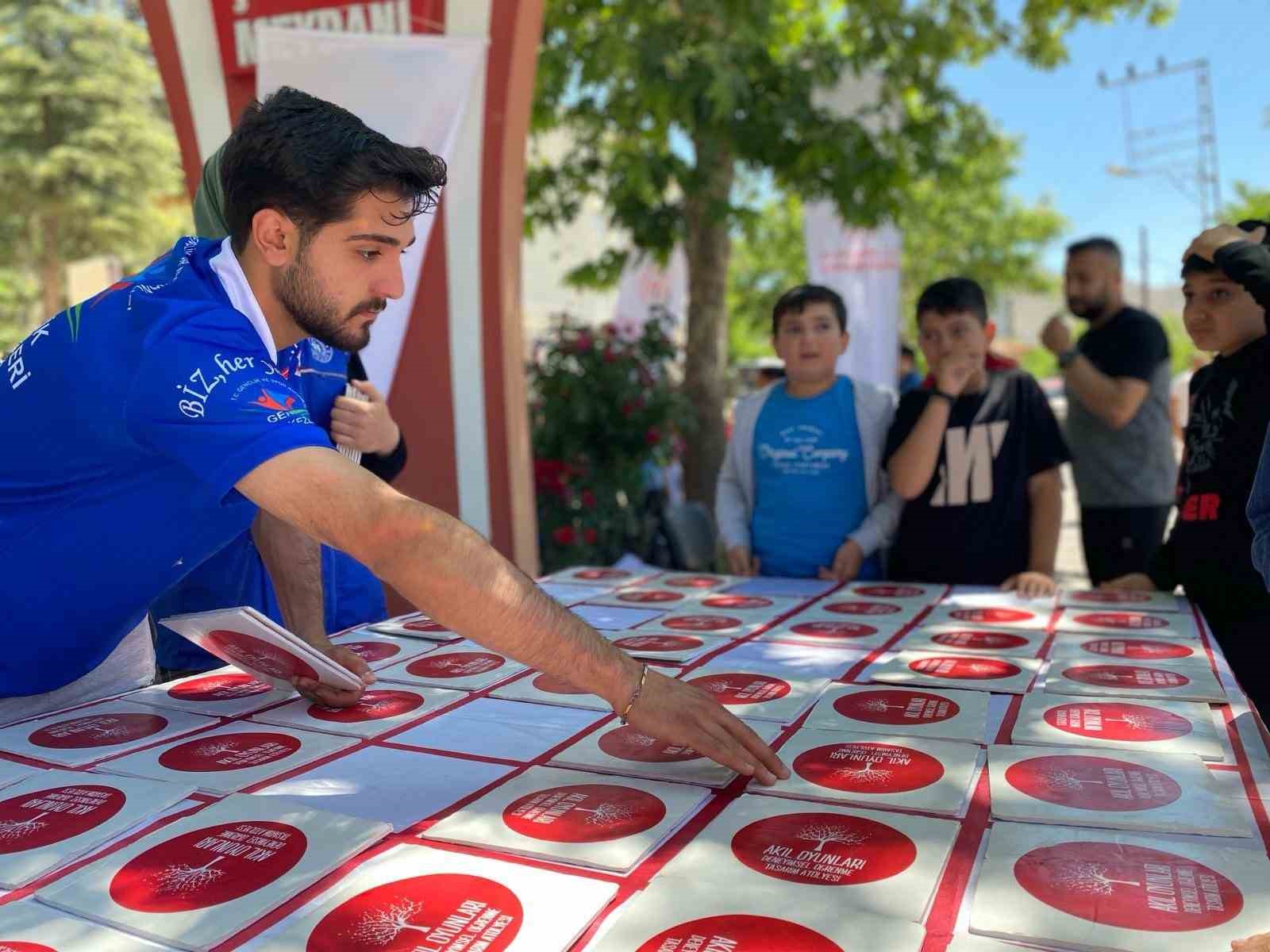 Keban’da Deneyap Atölyesi öğrencilerle buluştu