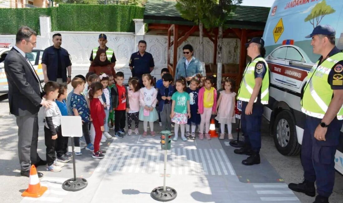 KONYA'NIN KULU İLÇESİNDE JANDARMA