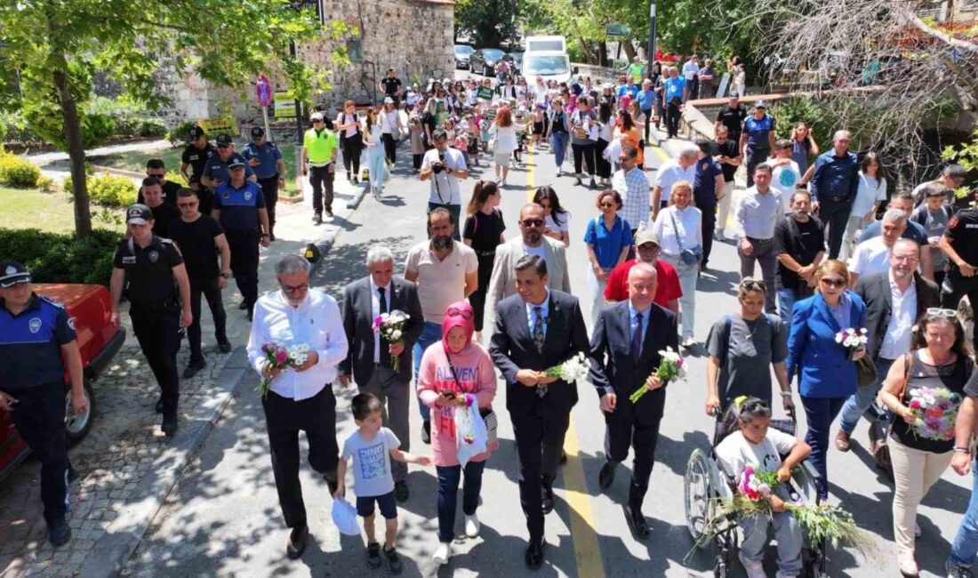 HAYATINI MANİSA’YI AĞAÇLANDIRMAYA ADAYAN