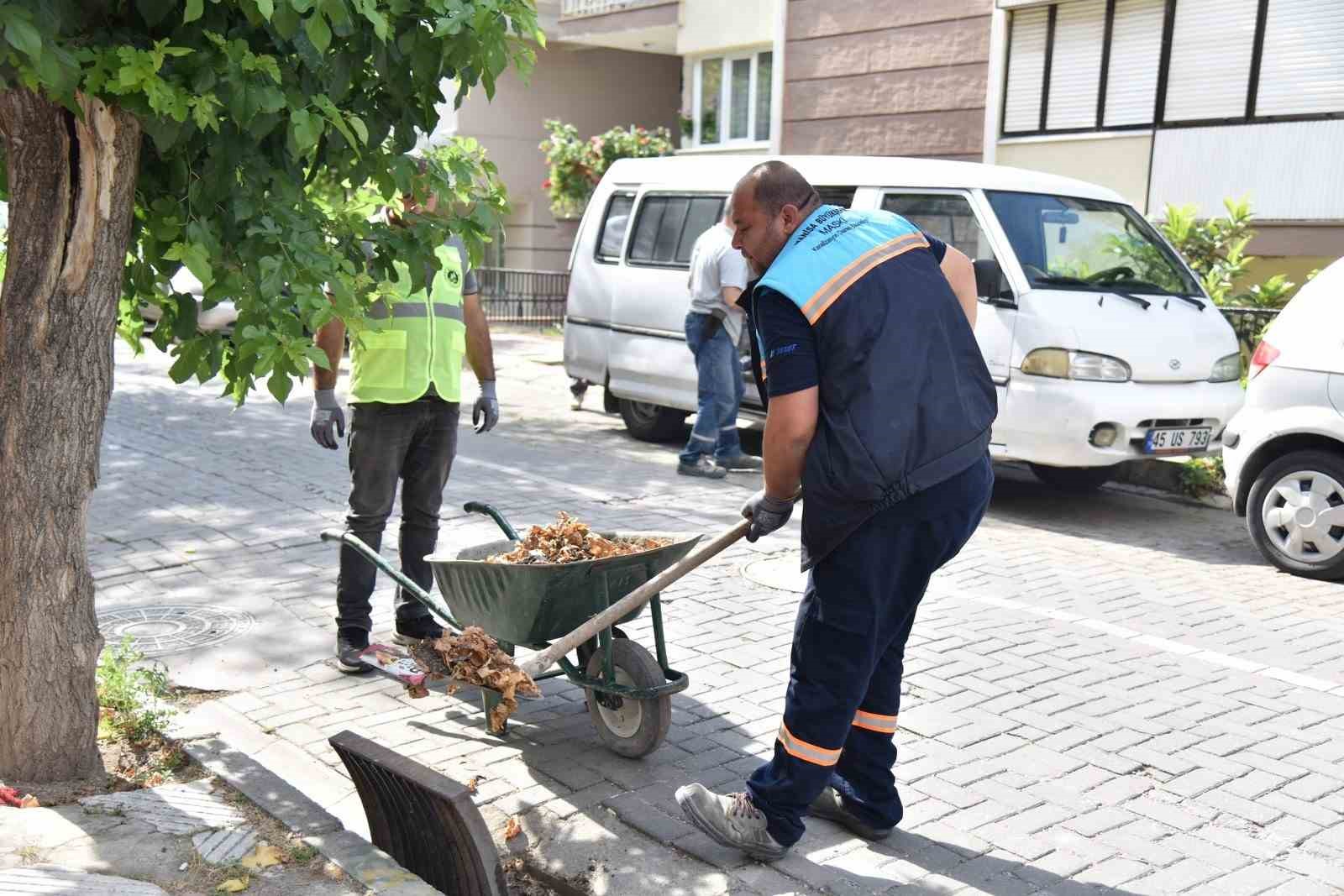 MASKİ’den yağmur suyu ızgaralarında yoğun mesai