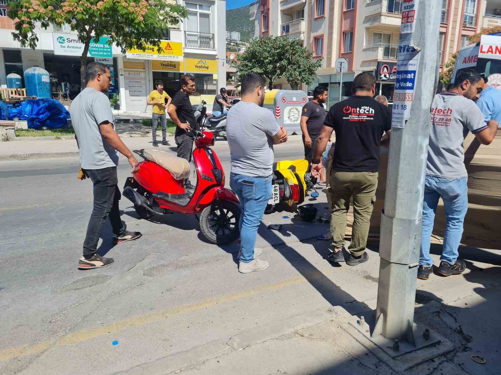 Milas’ta motosikletler çarpıştı: 1 ölü