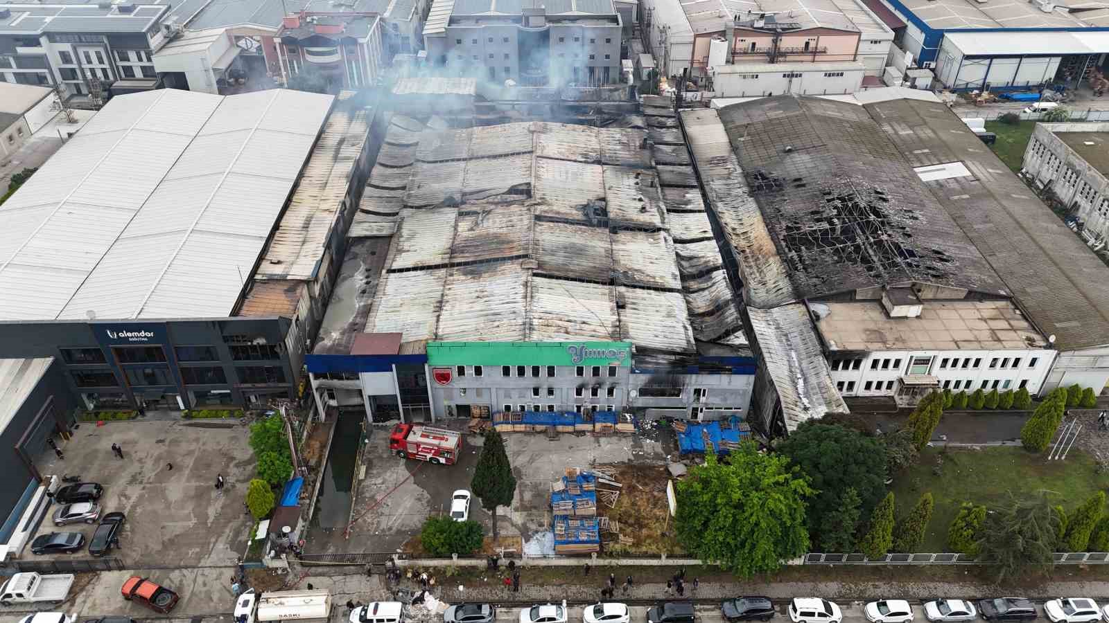 Samsun’daki fabrika yangını 9 saatte söndürüldü