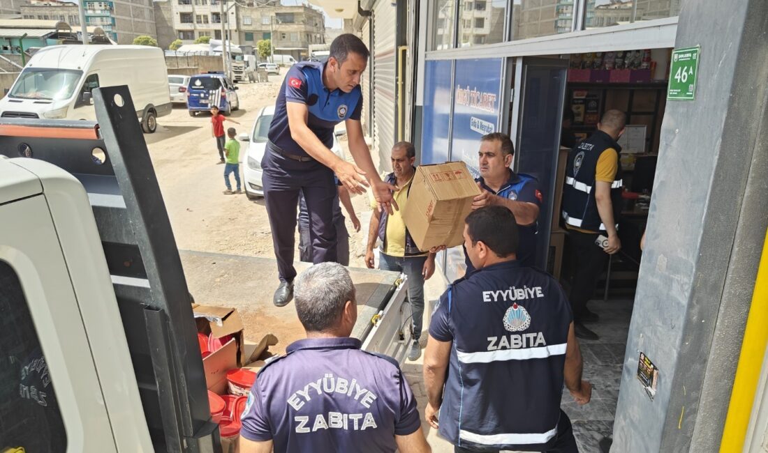 ŞANLIURFA’DA TONLARCA BOZUK GIDA