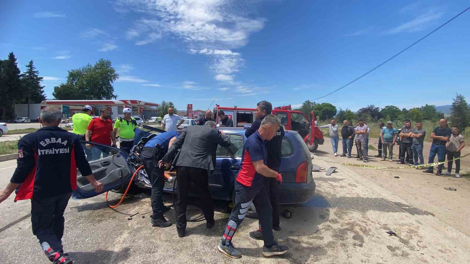 Tokat’ta orta refüjden karşı şeride sıçradı: 1 ölü, 1 yaralı