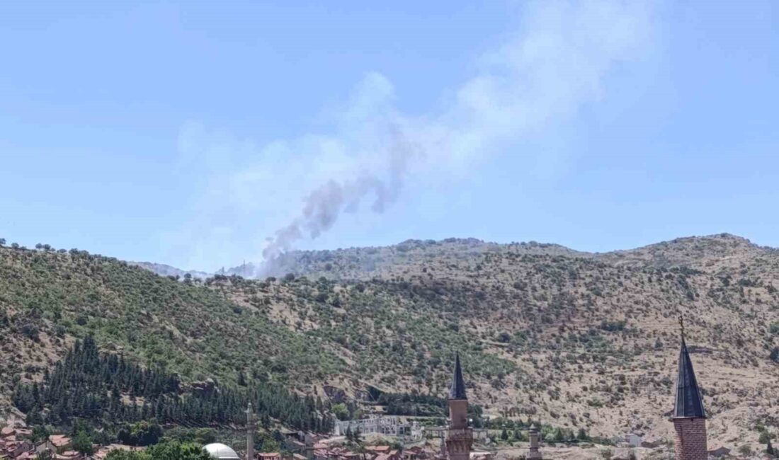 AFYONKARAHİSAR’DA HIDIRLIK TEPESİ’NDE ÇIKAN