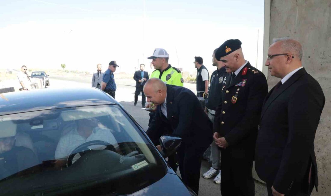 AĞRI’DA BAYRAM ÖNCESİ TRAFİK