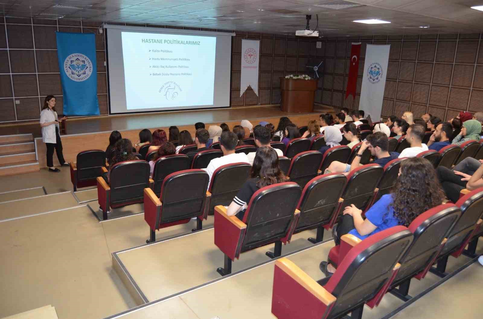 ALKÜ Hastanesinde göreve yeni başlayan hemşirelere ’Genel Uyum Eğitimi’ verildi