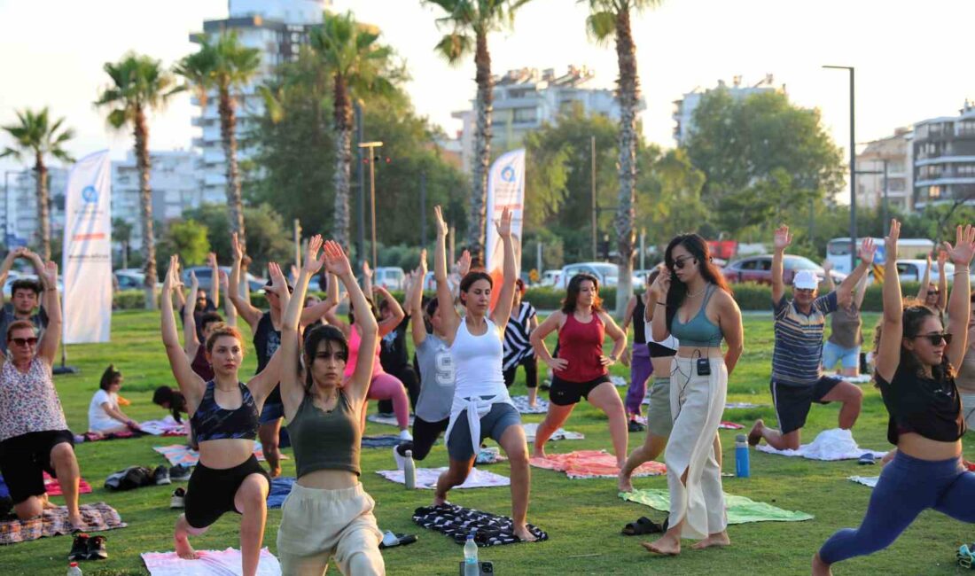 ANTALYA BÜYÜKŞEHİR BELEDİYESİ, DÜNYA