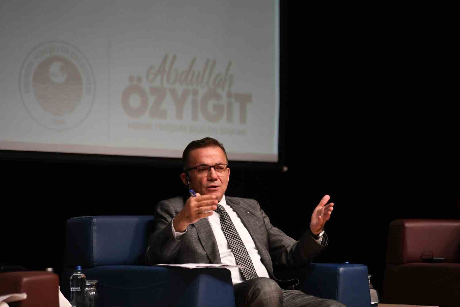 Başkan Özyiğit: “Yenişehir Belediyesi yenilenebilir enerjiye geçiyor”