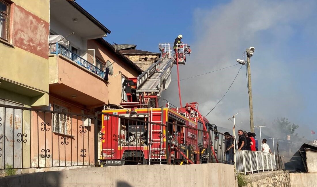 BAYBURT'TA ÇIKAN YANGINDA 3