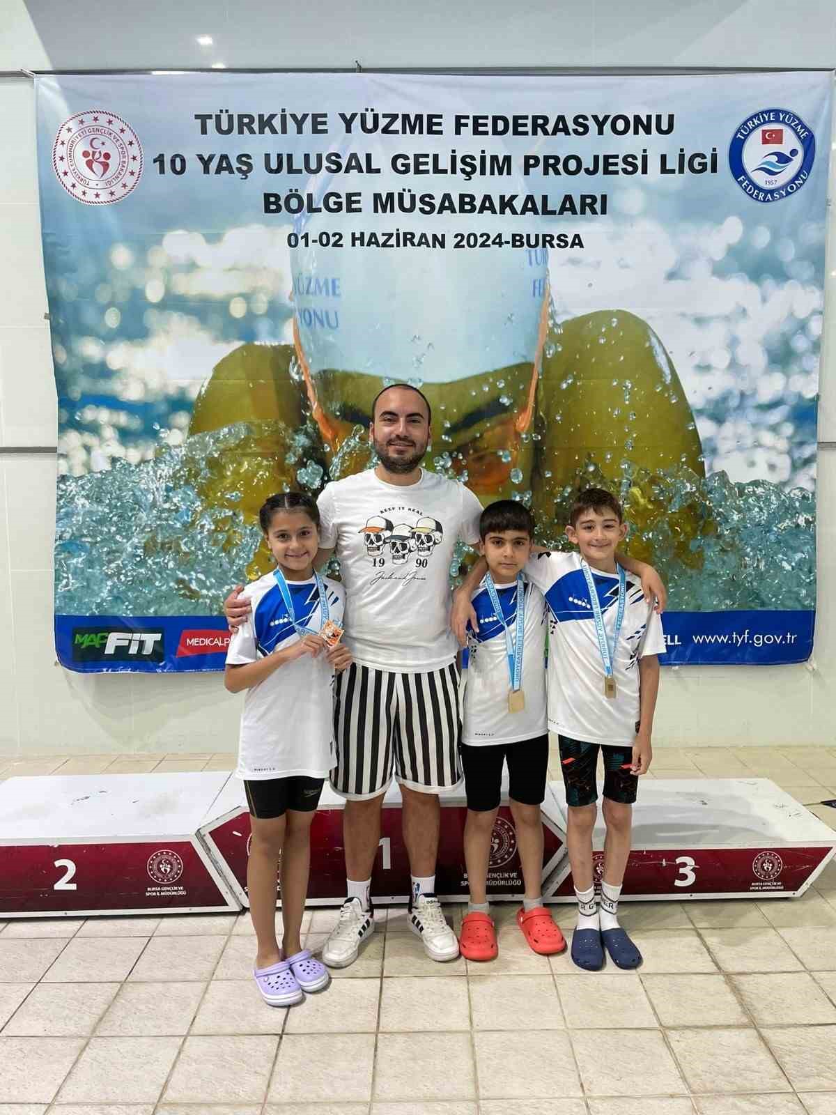 Bilecikli sporcular, 10 Yaş Bölge Finali’nden madalyayla döndüler