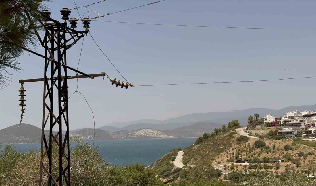 BODRUM ADABÜK’ÜNDE TRAFO PATLADI,