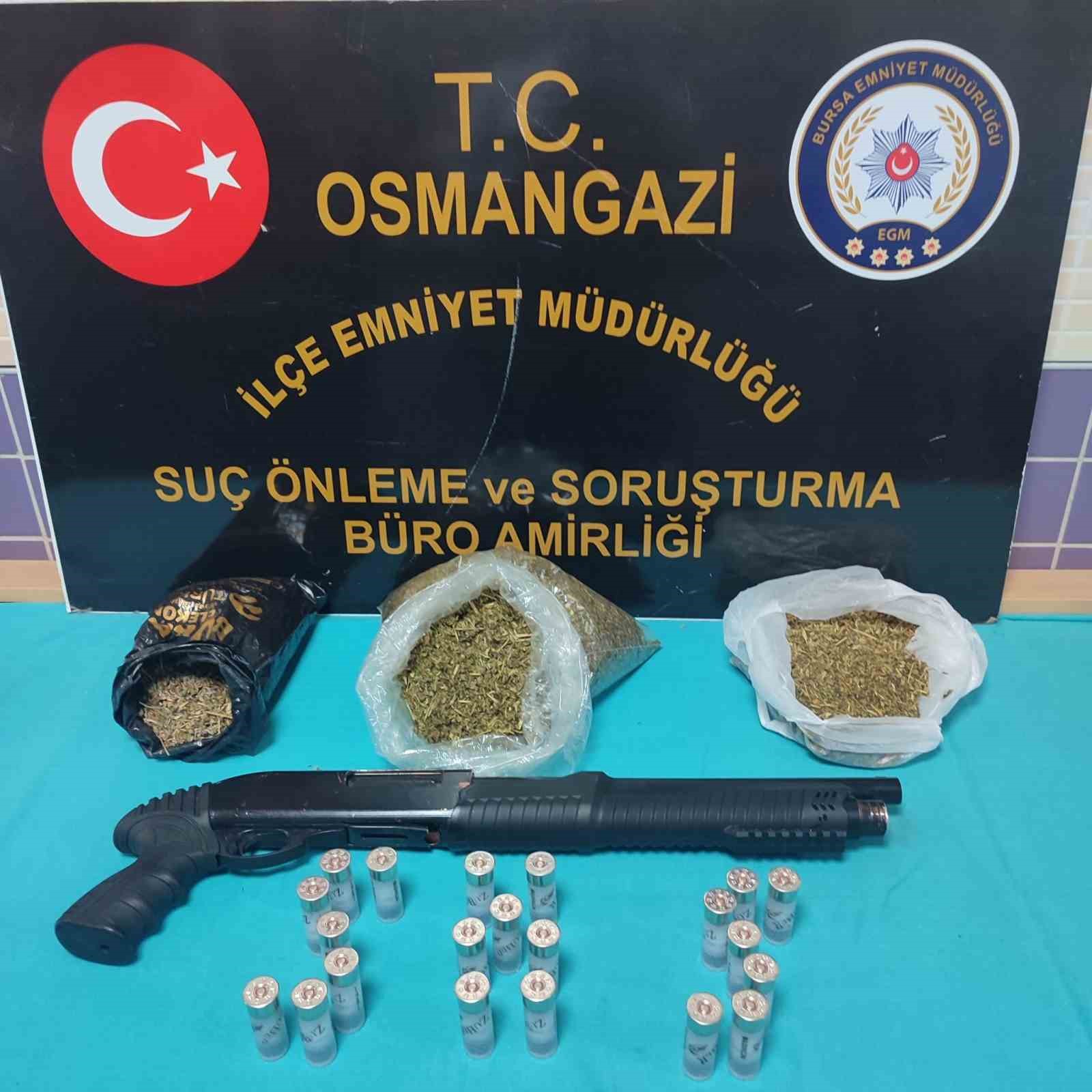 Bursa’da 1 kilo 437 gram bonzai yakalandı