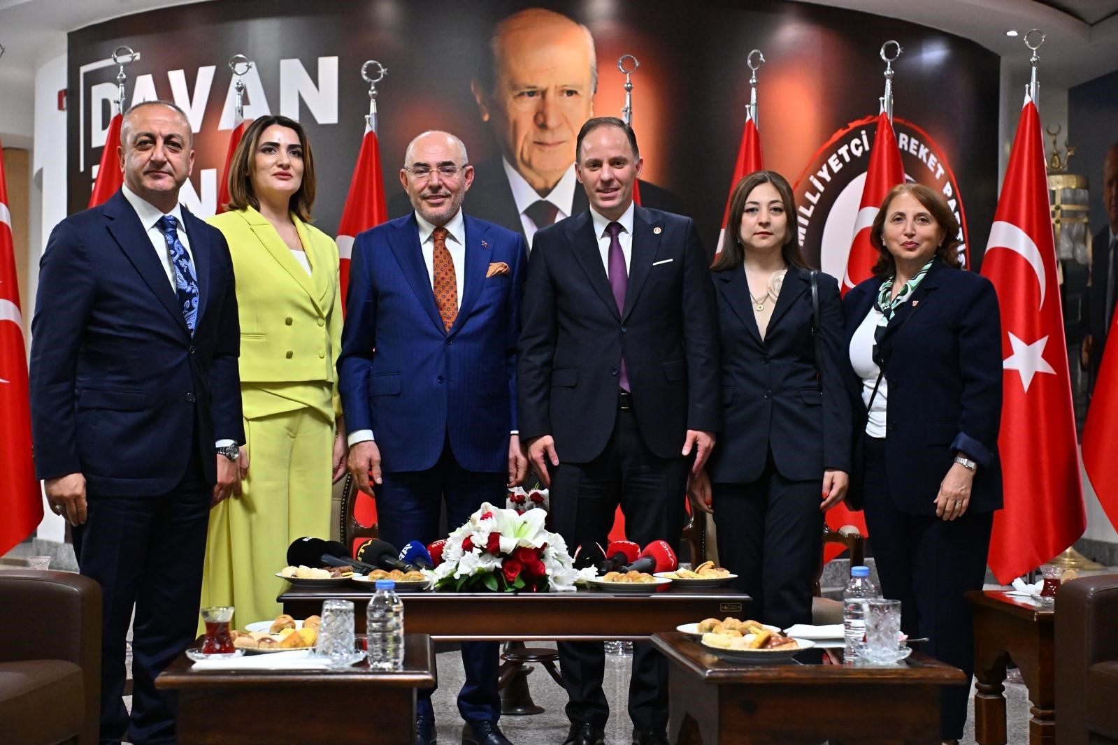 GELENEKSEL OLARAK GERÇEKLEŞTİRİLEN SİYASİ PARTİLER ARASI BAYRAMLAŞMA ZİYARETİNDE, KURBAN BAYRAMI