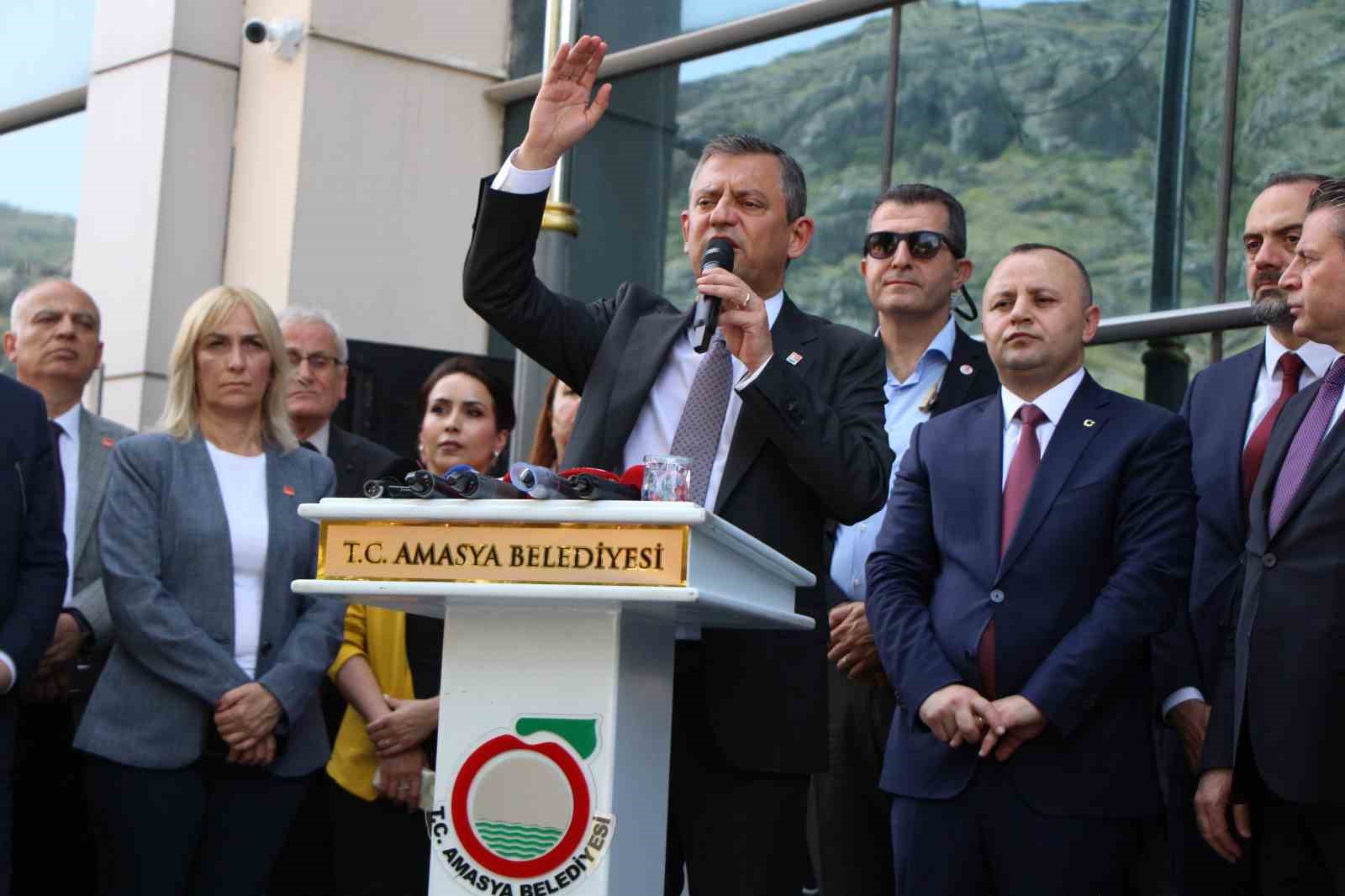 CHP lideri Özel: “Adaletli bir vergi sistemi için Sayın Erdoğan’a dün teklifimizi sunduk”