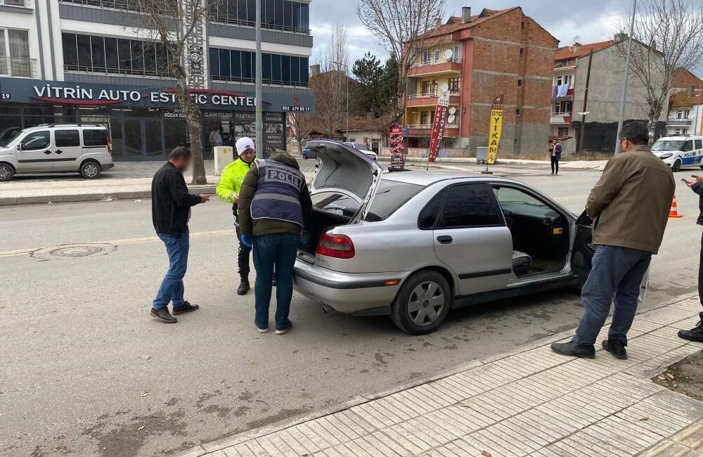 ÇORUM'DA POLİS EKİPLERİNCE GERÇEKLEŞTİRİLEN