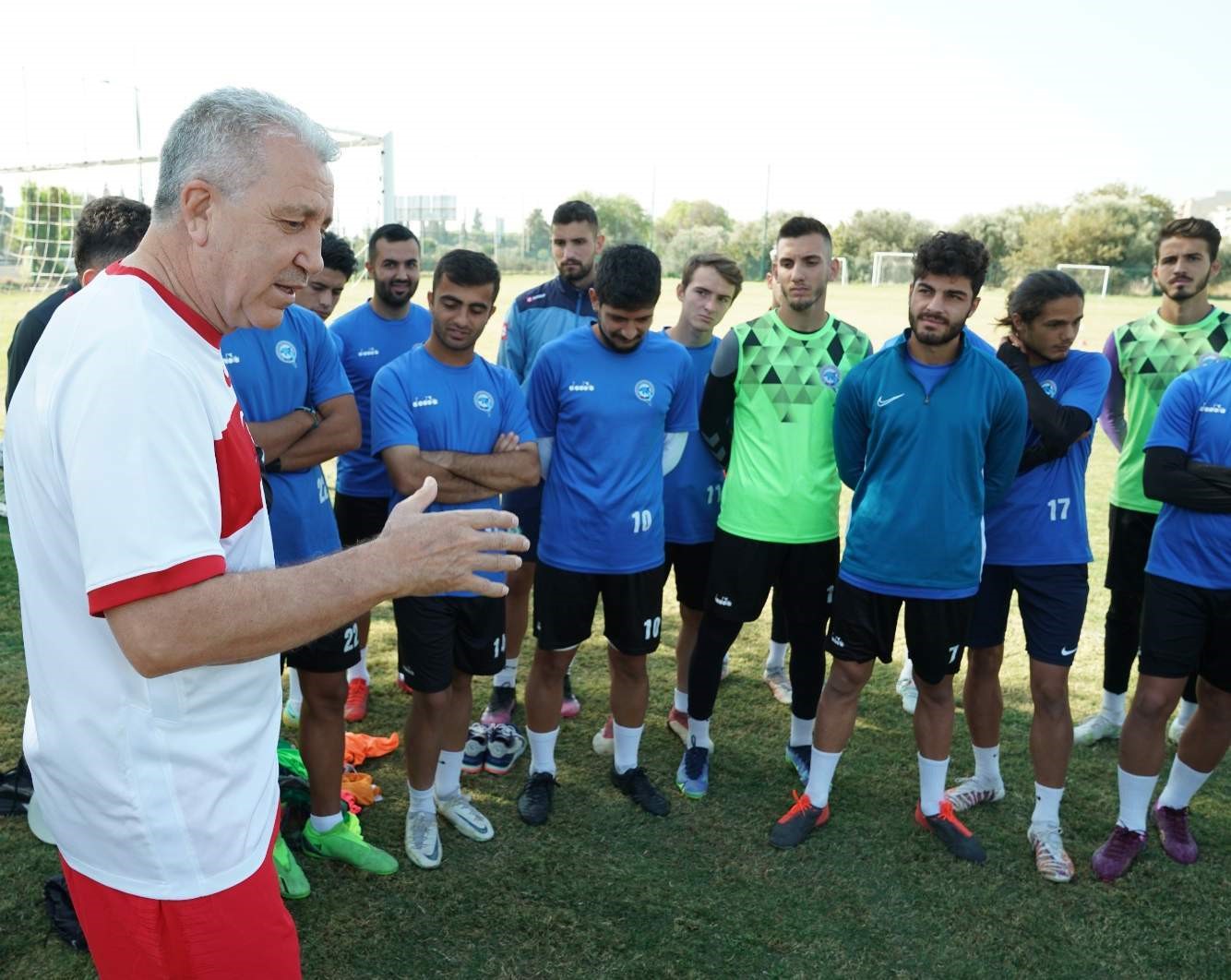 Ege Üniversitesi futbolda Türkiye şampiyonu oldu