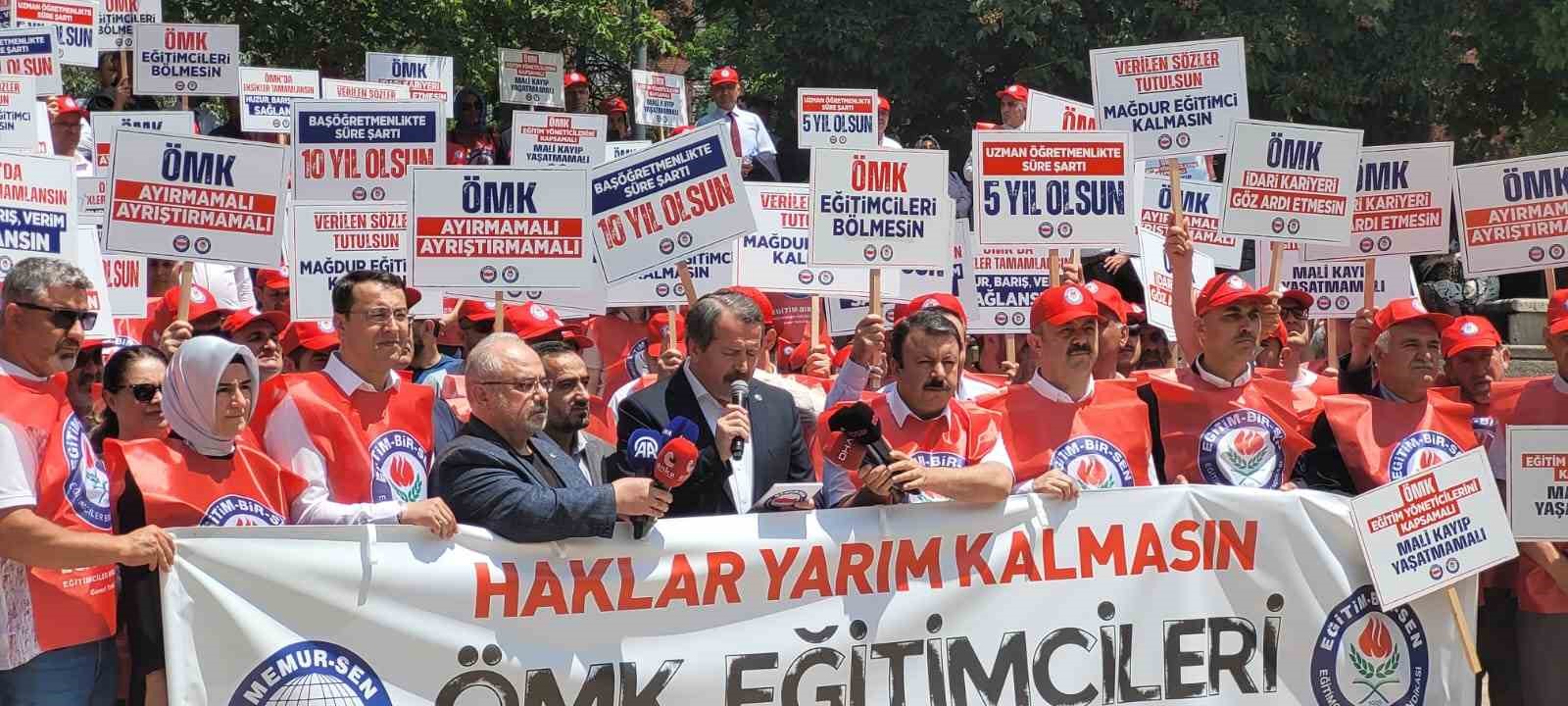 EĞİTİM-BİR-SEN VE MEMUR-SEN GENEL BAŞKANI ALİ YALÇIN, TBMM ÇANKAYA KAPISI