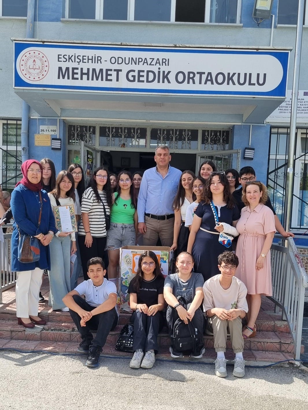 Eskişehir Mehmet Gedik Ortaokulu öğrencilerinden ‘Kâğıdın Yolculuğu’ adlı ‘eTwinning’ projesi yoğun ilgi gördü