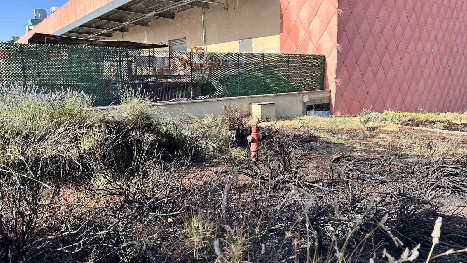 Gaziantep Primemall AVM’de korkutan yangın