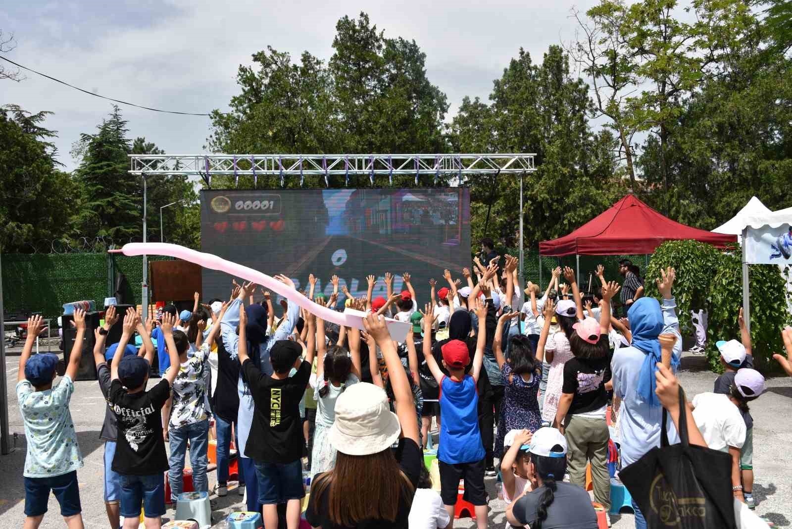 ANKARA AİLE VE SOSYAL HİZMETLER İL MÜDÜRLÜĞÜ BÜNYESİNDEKİ ÇOCUK EVLERİNDEN