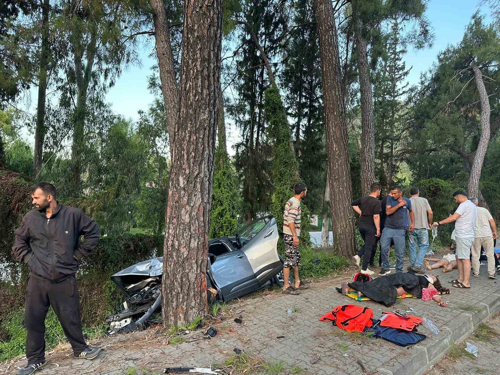 Göcek’te trafik kazası: 3’ü ağır, 4 yaralı