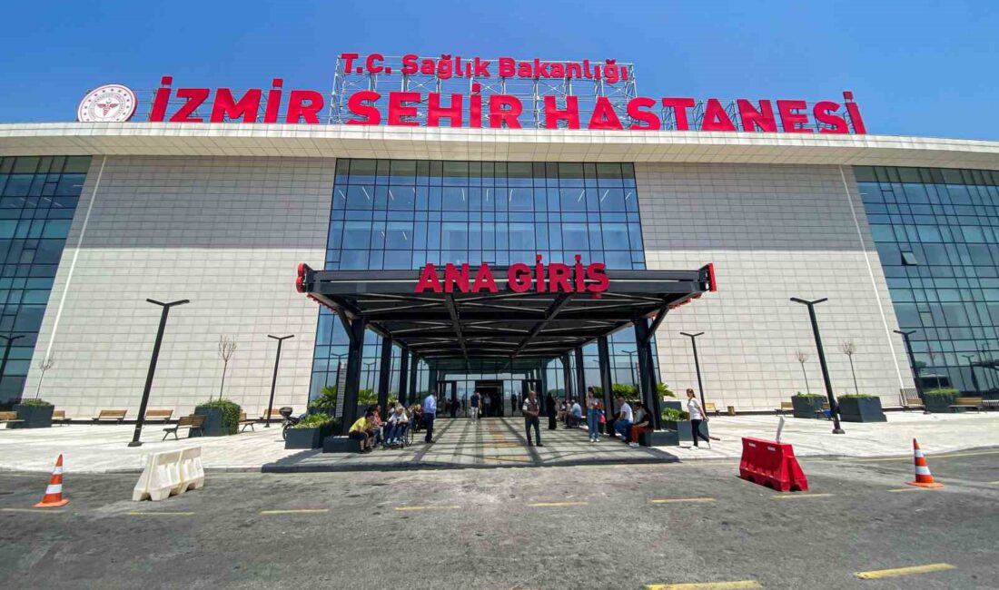 İZMİR'İN BAYRAKLI İLÇESİNDE, 2