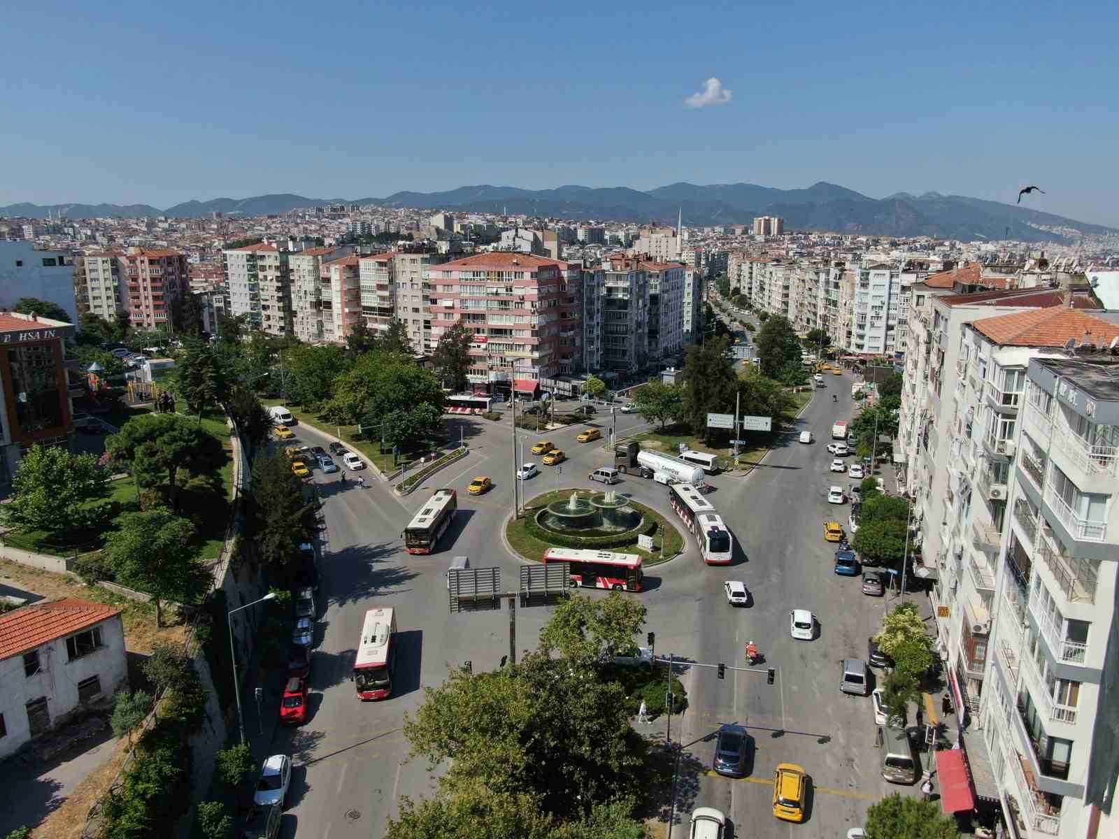 İzmir’de eski evlerin bile kira fiyatları piyasanın üzerinde