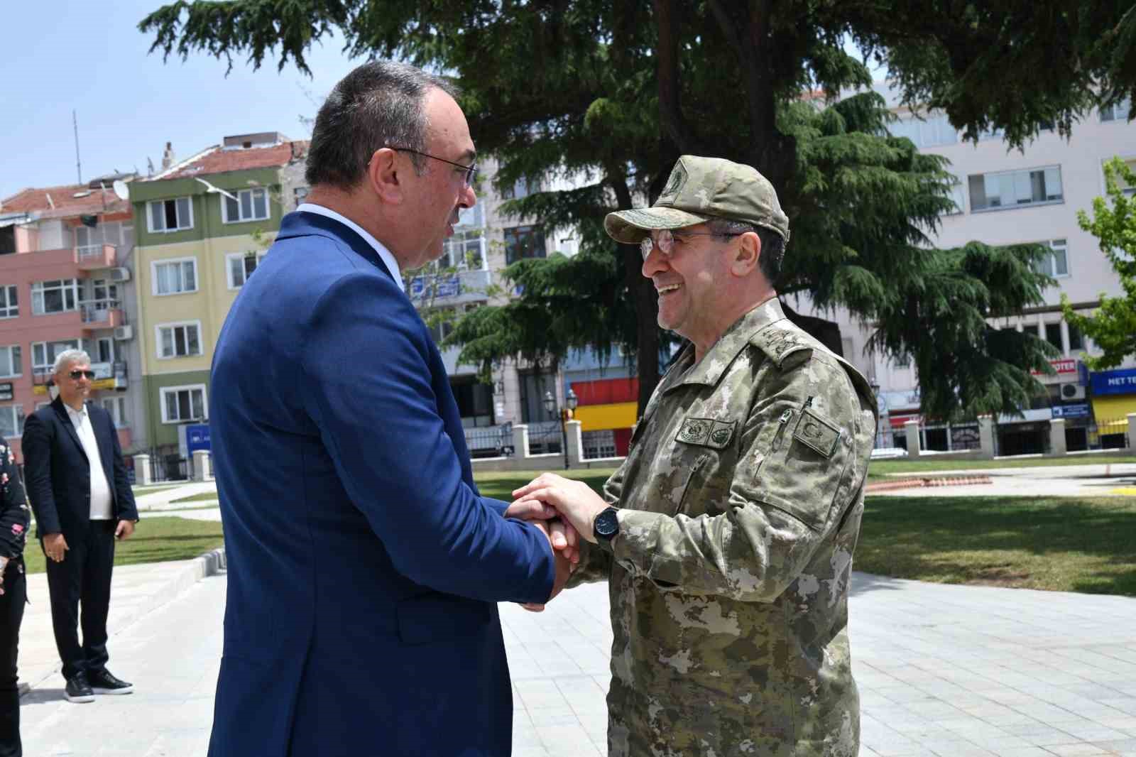 Kara Kuvvetleri Komutanı Orgeneral Bayraktaroğlu Tekirdağ’da