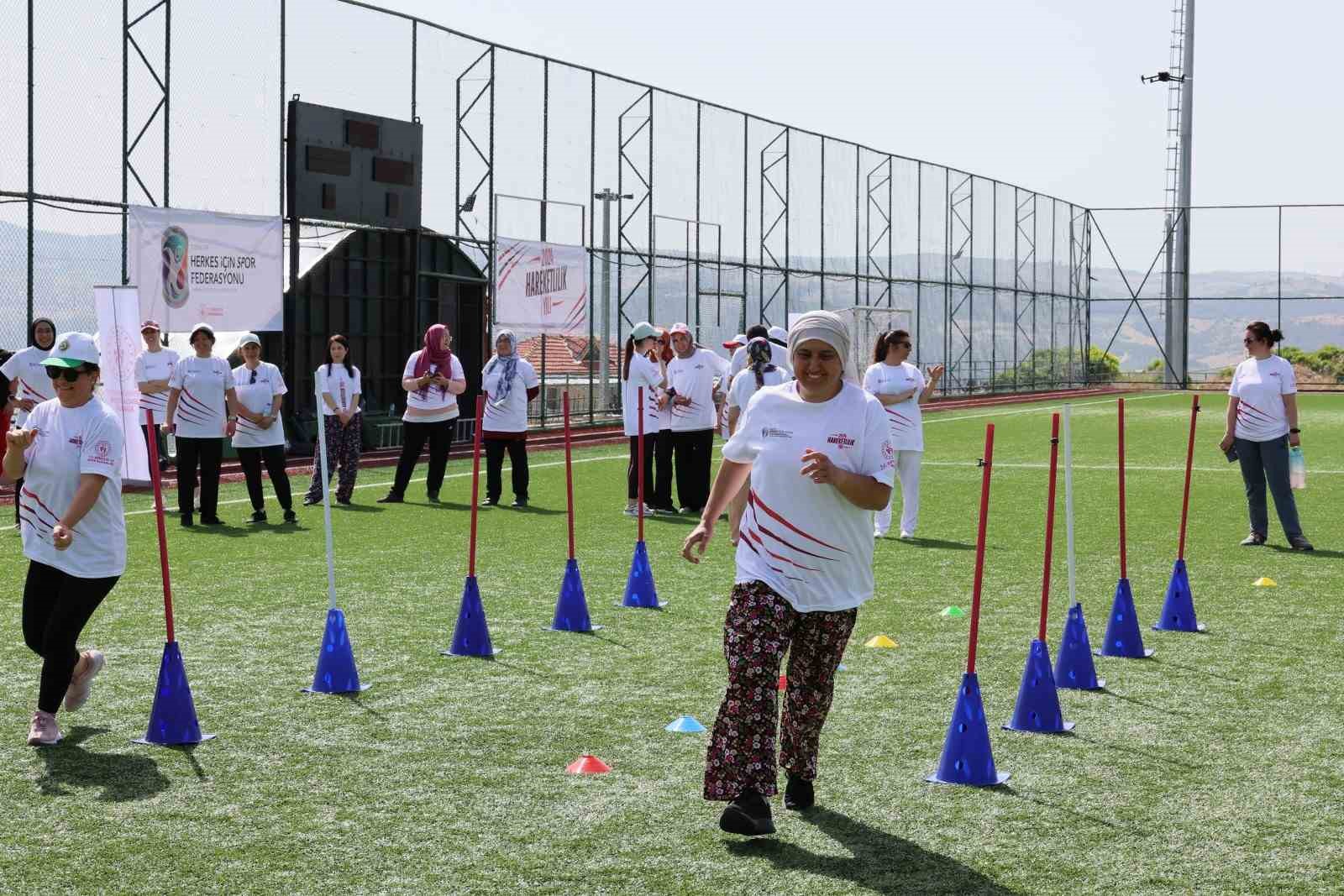 Manisa’da kadınlara yönelik spor etkinlikleri büyük ilgi gördü