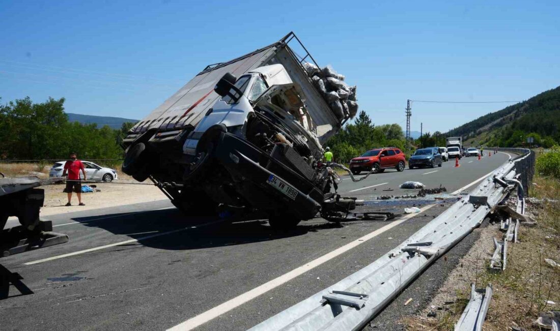 İSTANBUL’DAN KASTAMONU’YA İNŞAAT MALZEMESİ