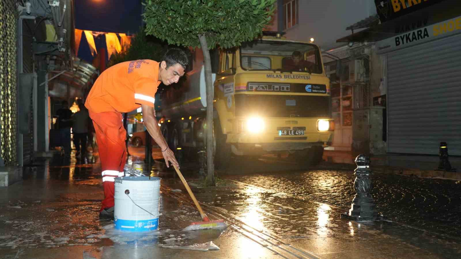 Milas Belediyesi’nden temizlik seferberliği