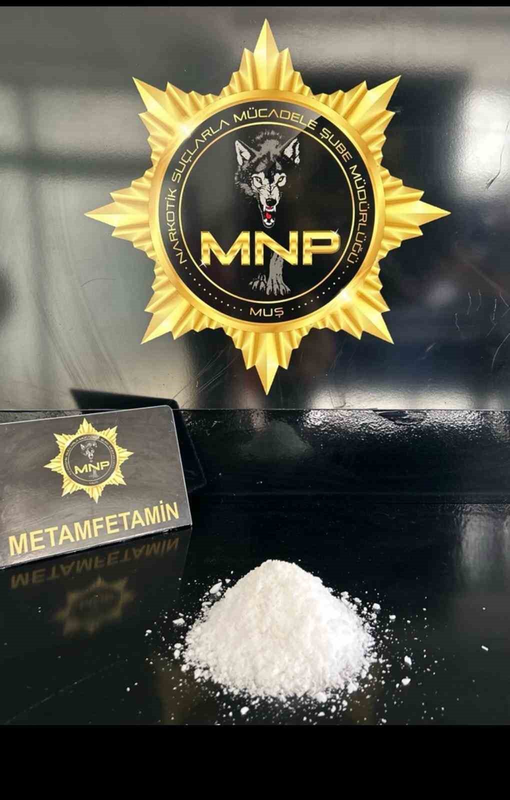 Muş’ta 750 gram metamfetamin maddesi ele geçirildi