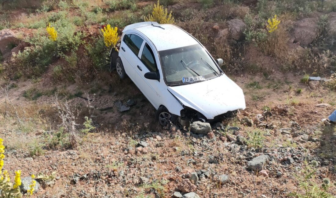 ADIYAMAN'IN GÖLBAŞI İLÇESİNDE OTOMOBİLİN